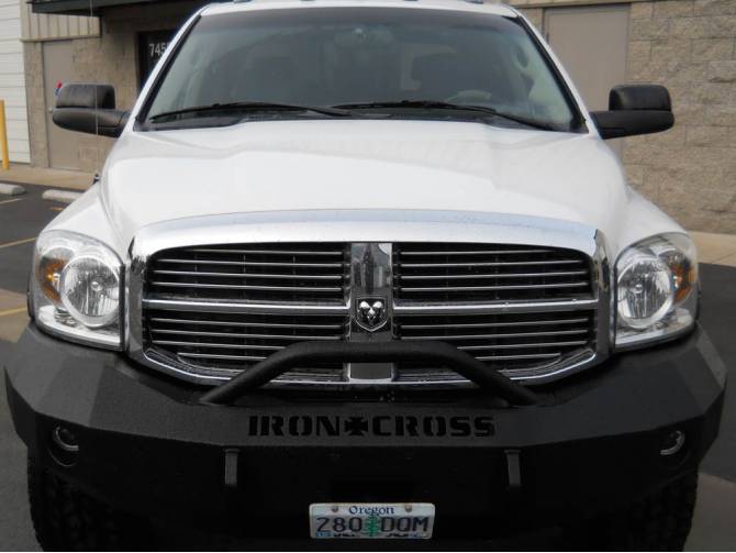 Iron Cross Heavy Duty Push Bar Front Bumper