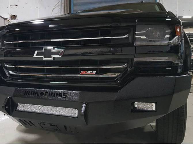 Iron Cross Heavy Duty Push Bar Front Bumper