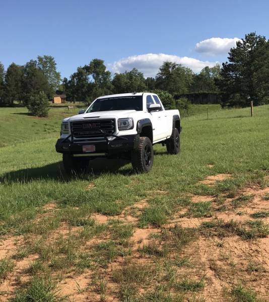 Ranch Hand Summit Bullnose Front Bumper